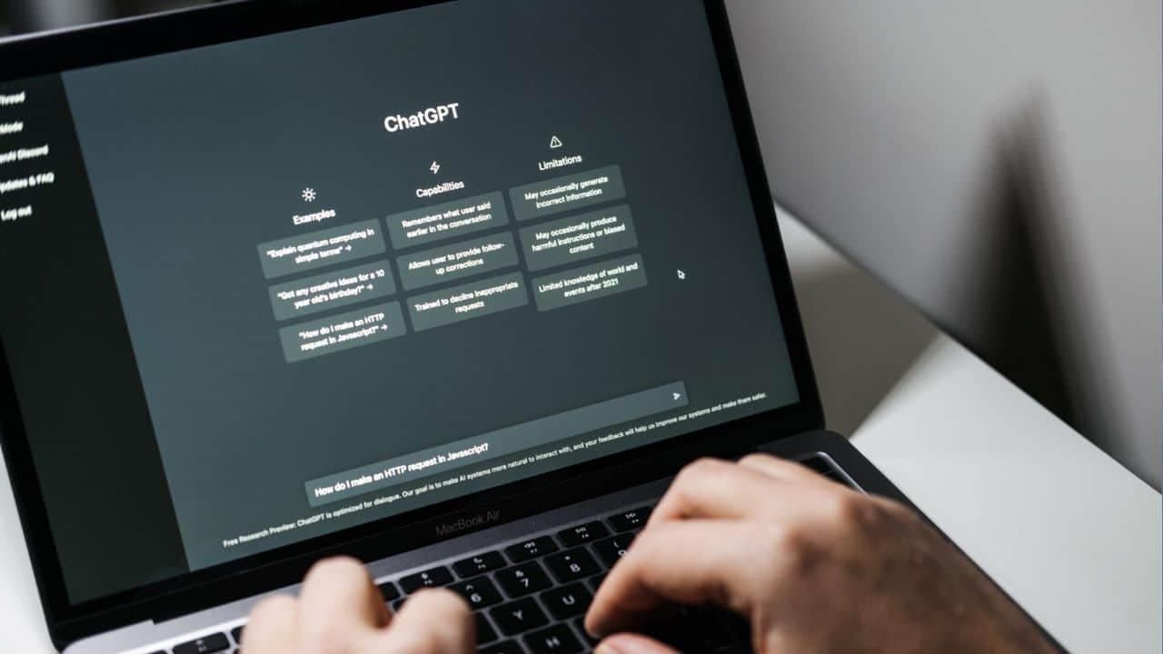 How-Much-Does-ChatGPT-Cost-to-Run-Per-Day